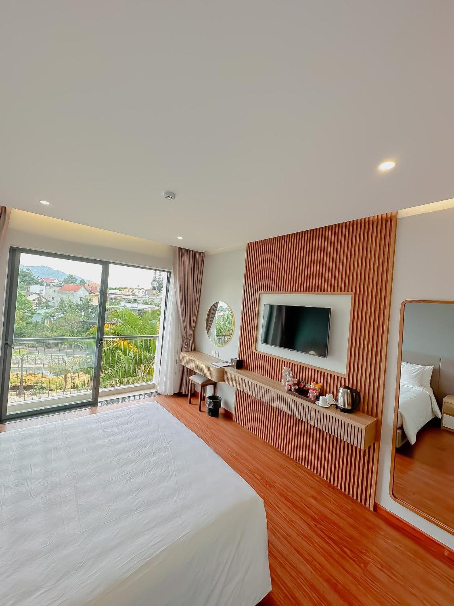 Sunflower Hotel & Resort Bao Loc Exterior photo