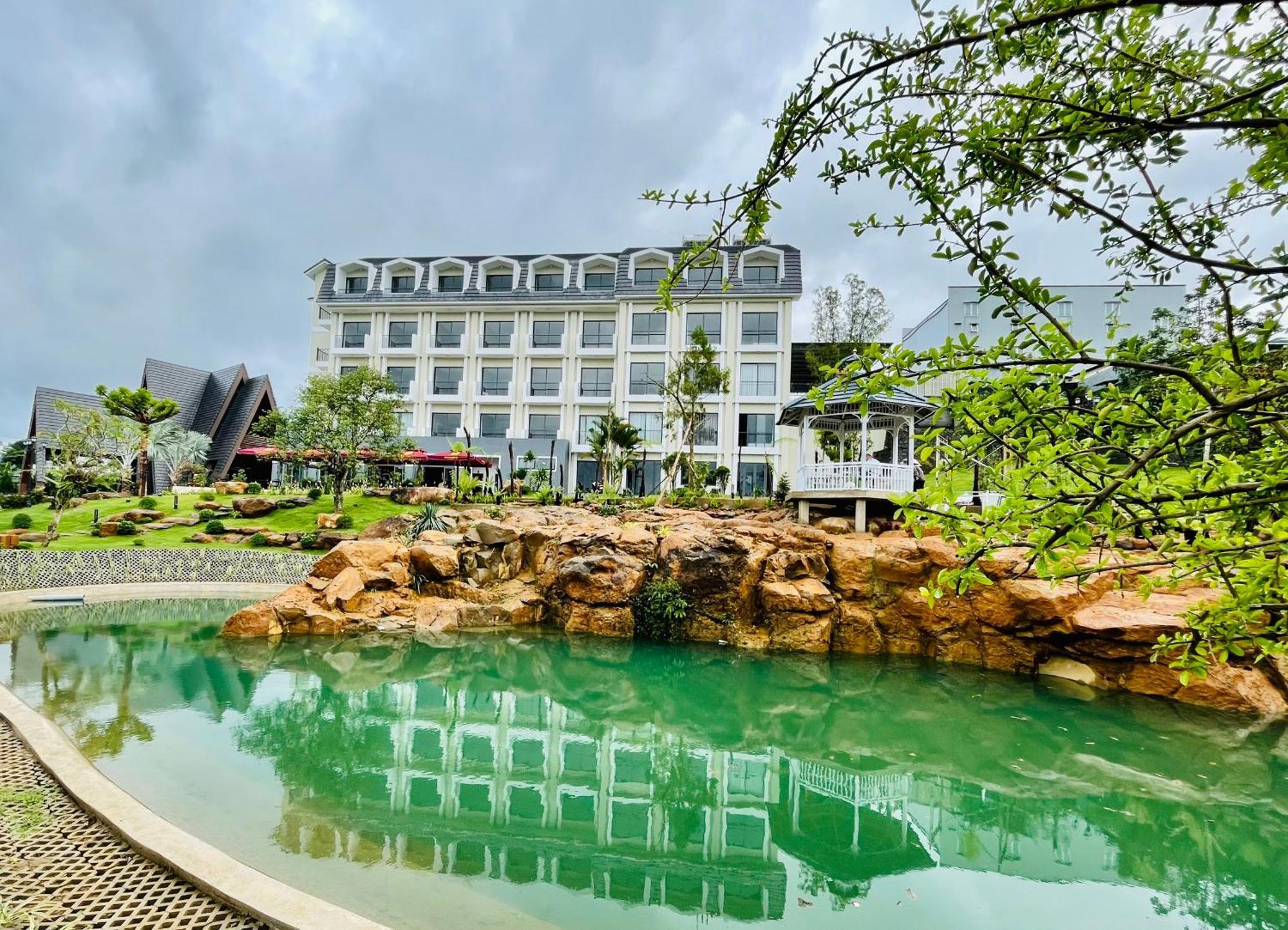 Sunflower Hotel & Resort Bao Loc Exterior photo